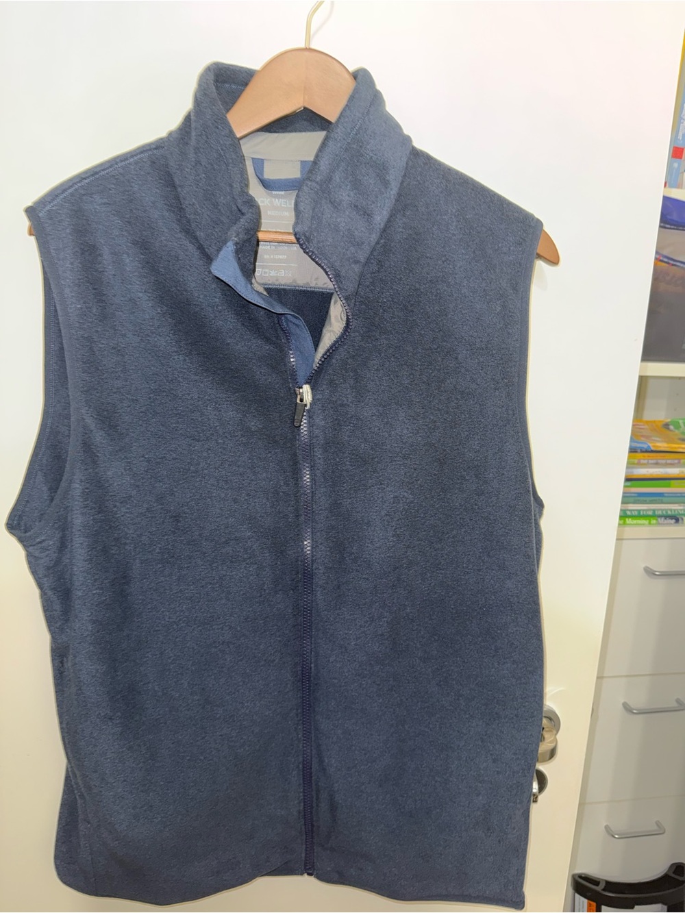 Mack Weldon Navy Fleece Vest with Light Gray Lining